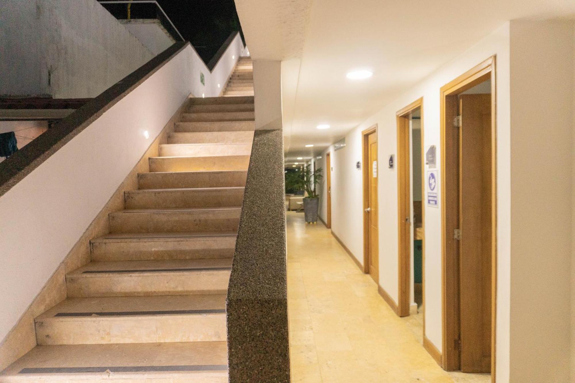 Hotel Oceania Картахена Экстерьер фото